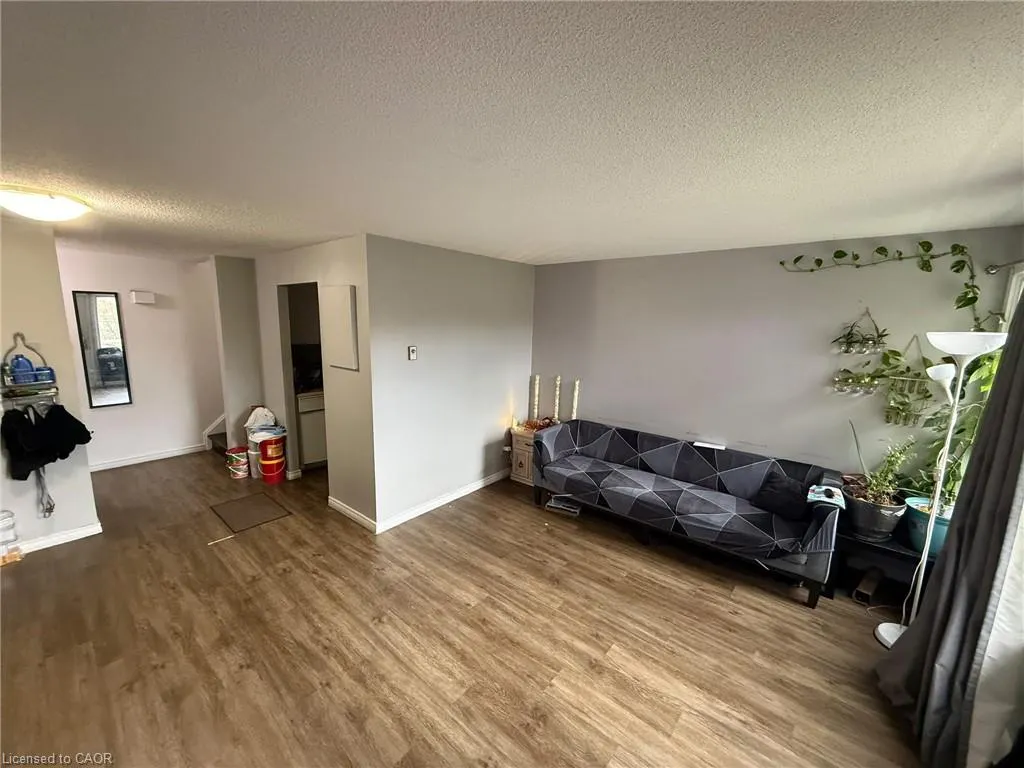 1200 Courtland Avenue #6