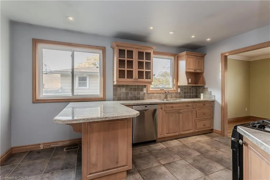 4442 Bennett Road
