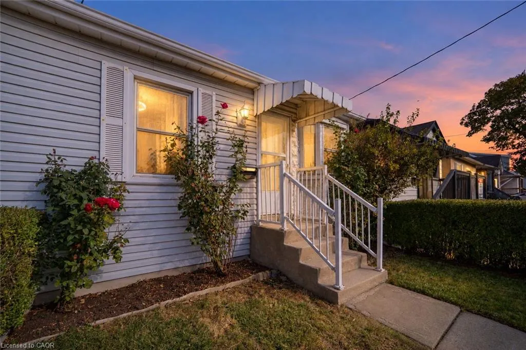 21 Harrison Avenue