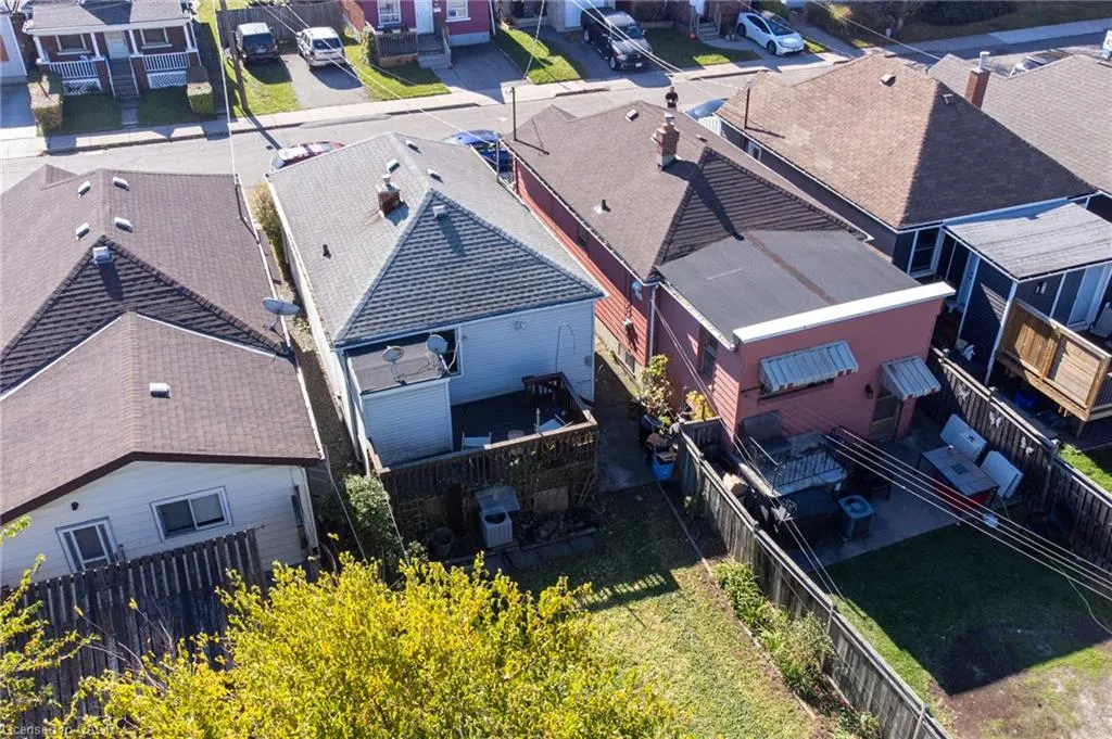 21 Harrison Avenue