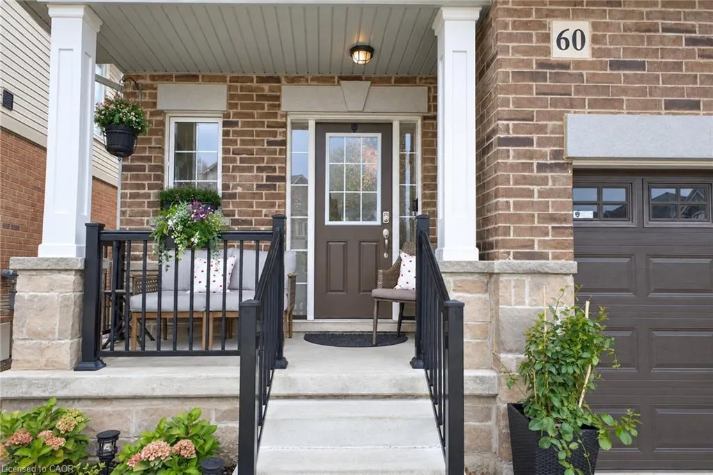 60 Starling Drive