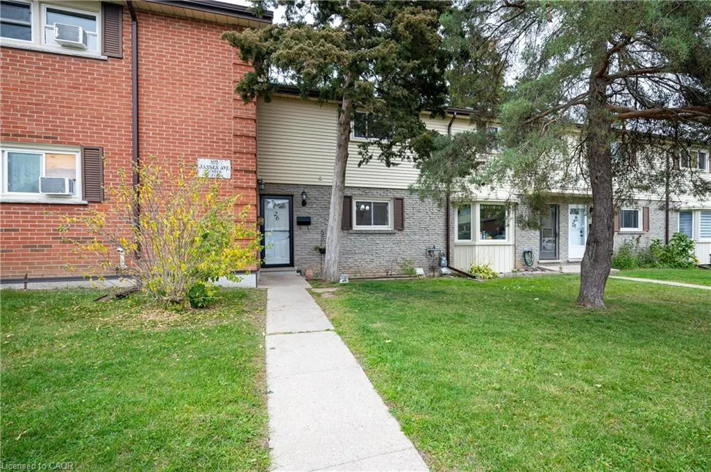 162 Jansen Avenue #26
