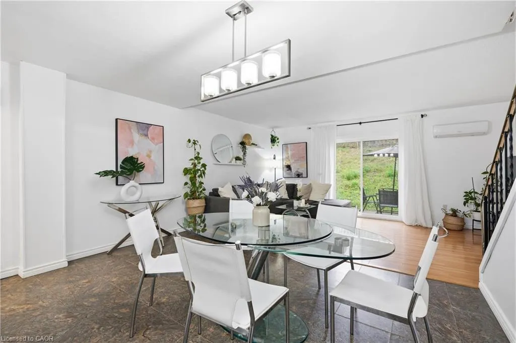 162 Jansen Avenue #26
