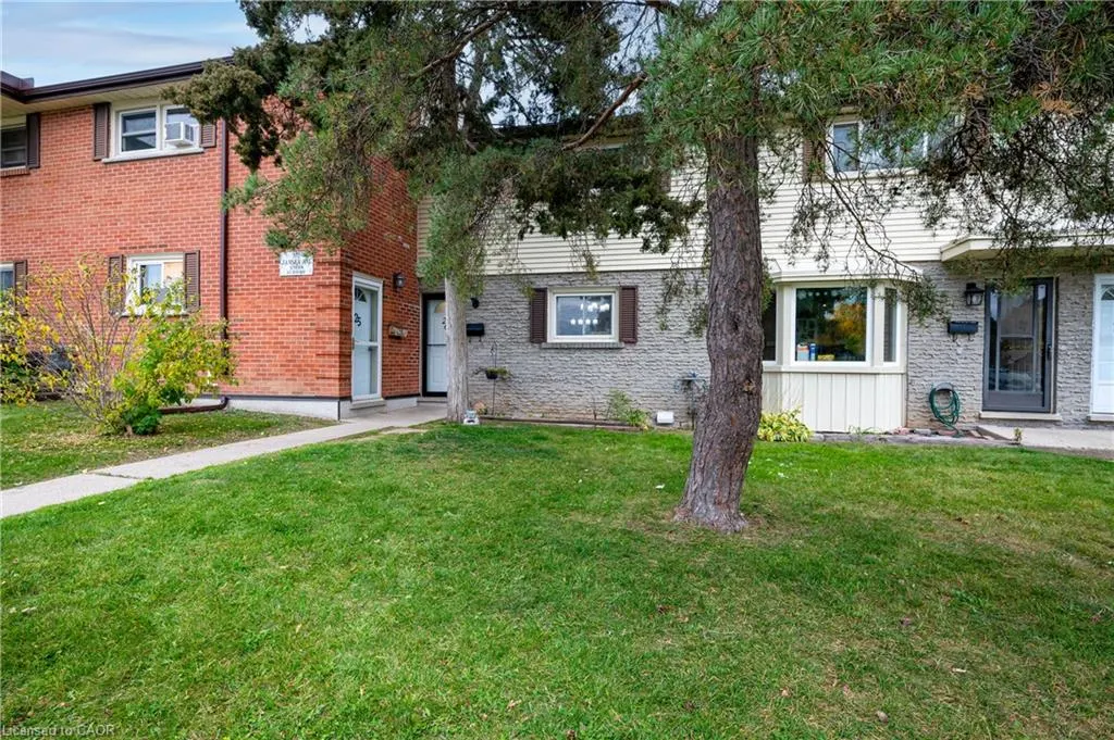 162 Jansen Avenue #26