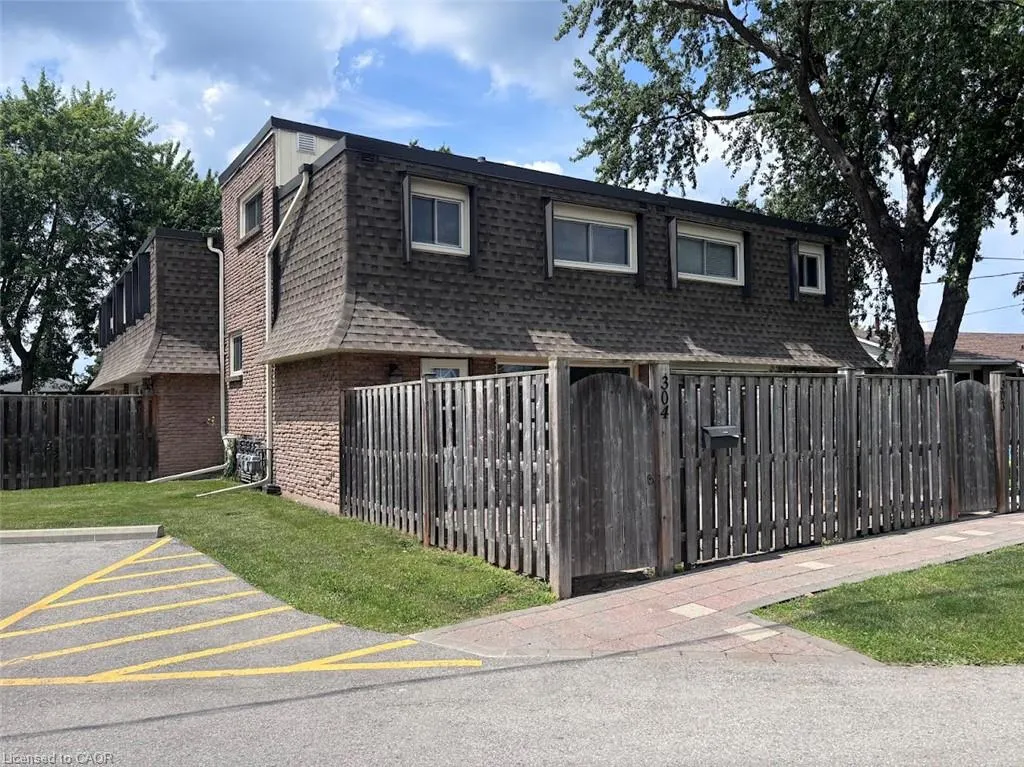 5 Viking Court #304