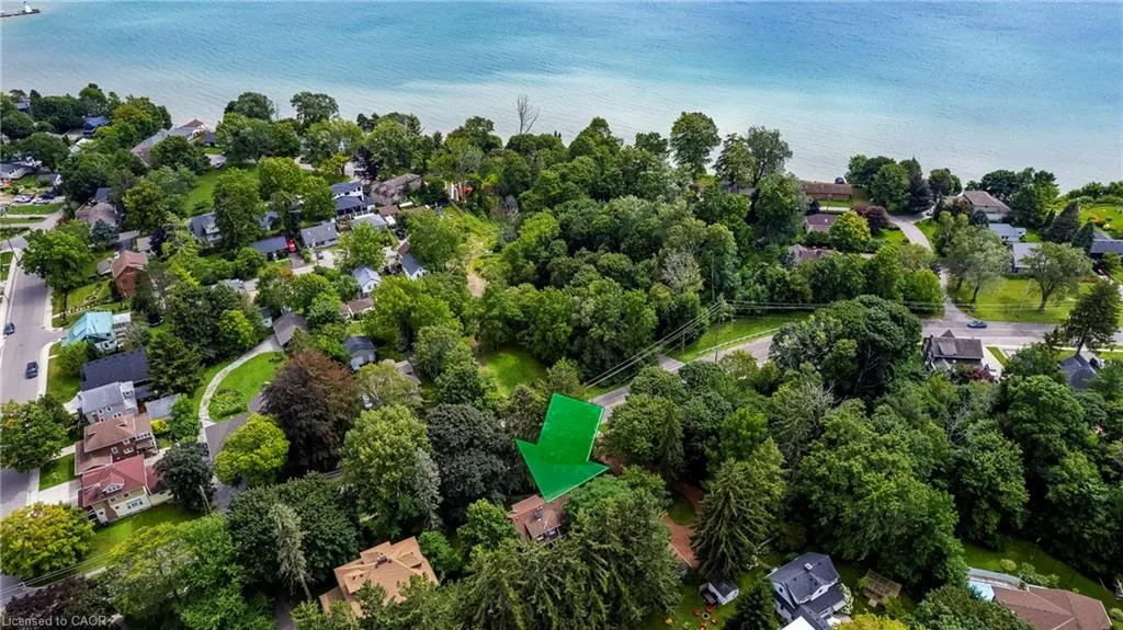 312 Nelson Street W