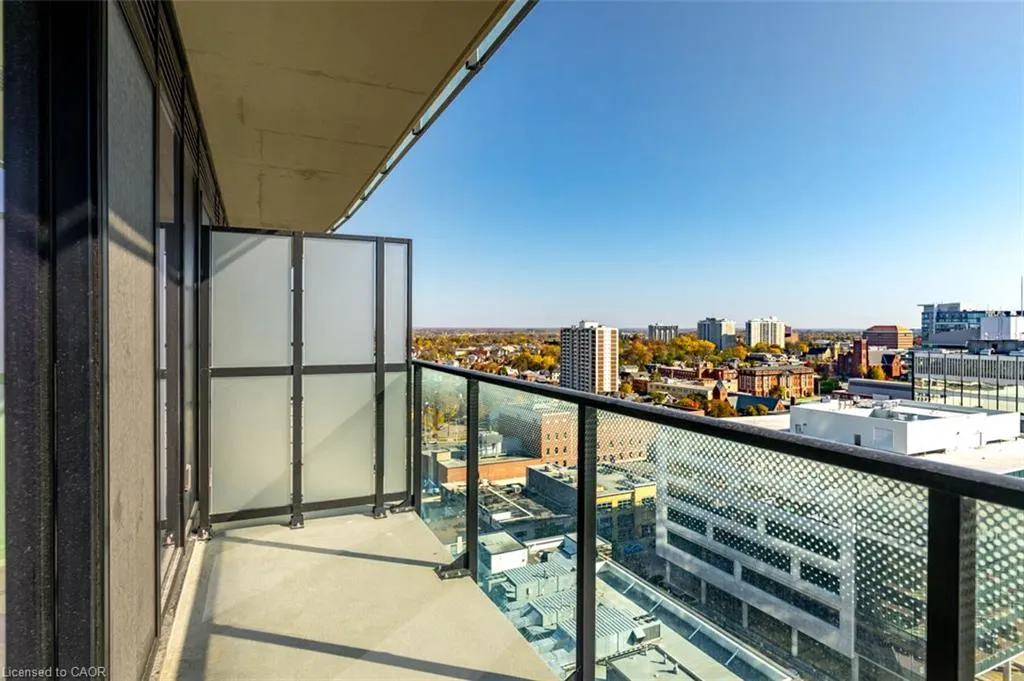 30 Francis Street S #1704