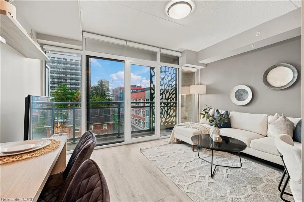 250 Albert Street #615