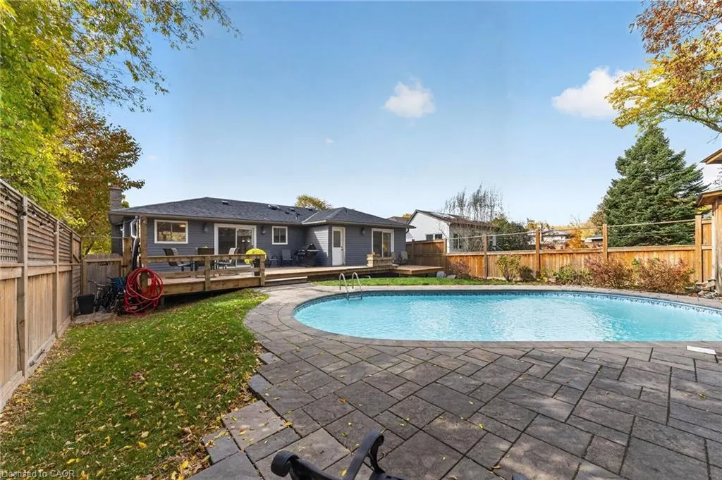 241 Bousfield Crescent