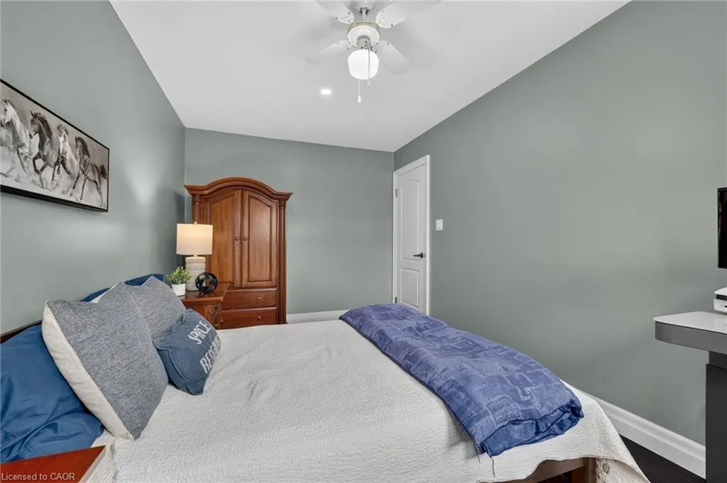 241 Bousfield Crescent
