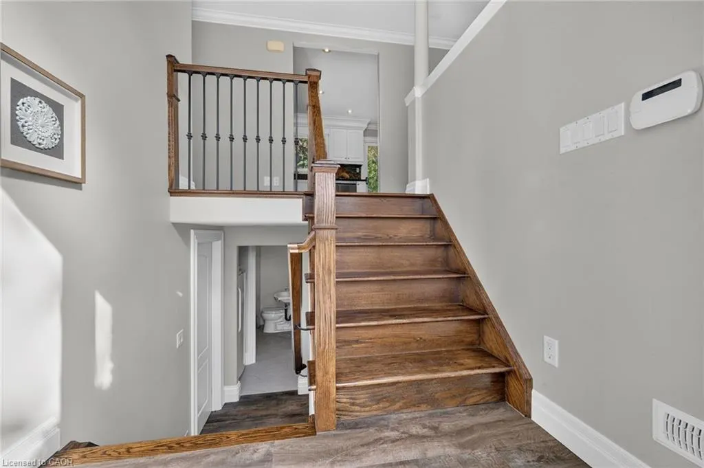 241 Bousfield Crescent