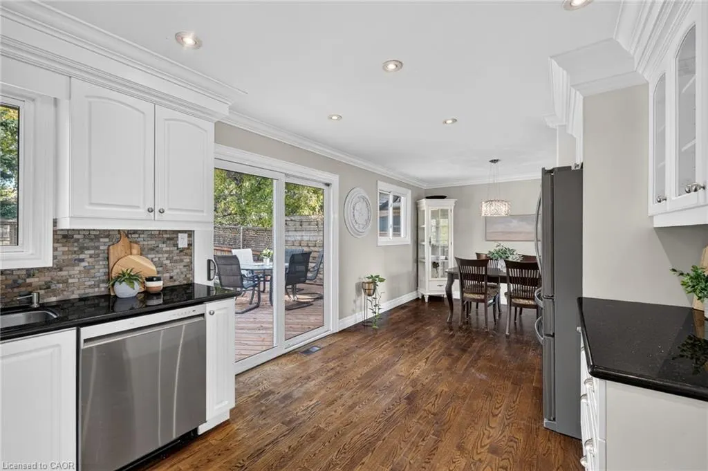 241 Bousfield Crescent