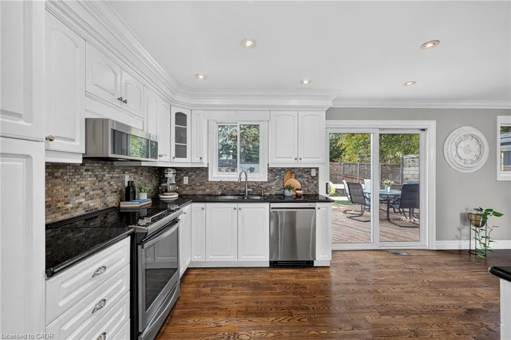 241 Bousfield Crescent