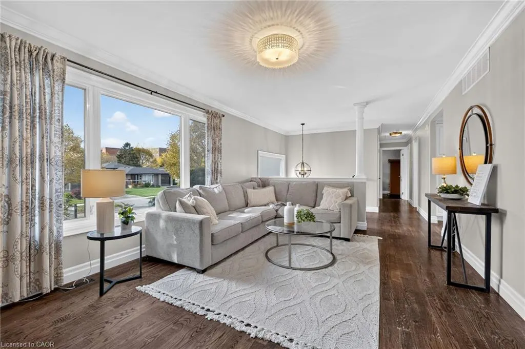 241 Bousfield Crescent