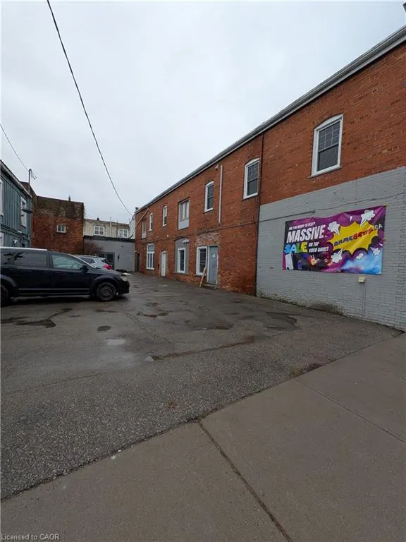 17-23 Kent Street S