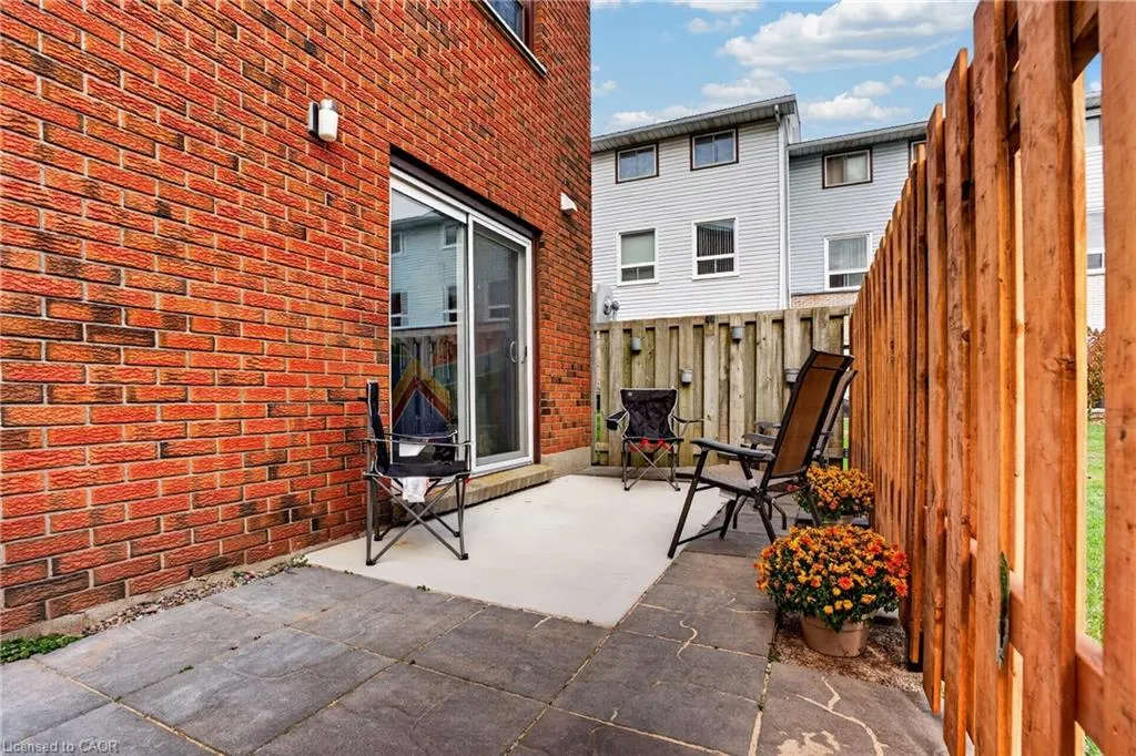 129 Concession Street E #35