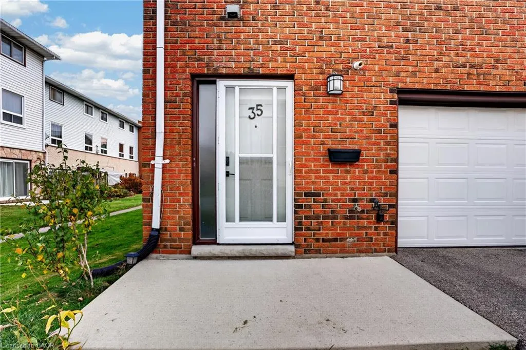 129 Concession Street E #35