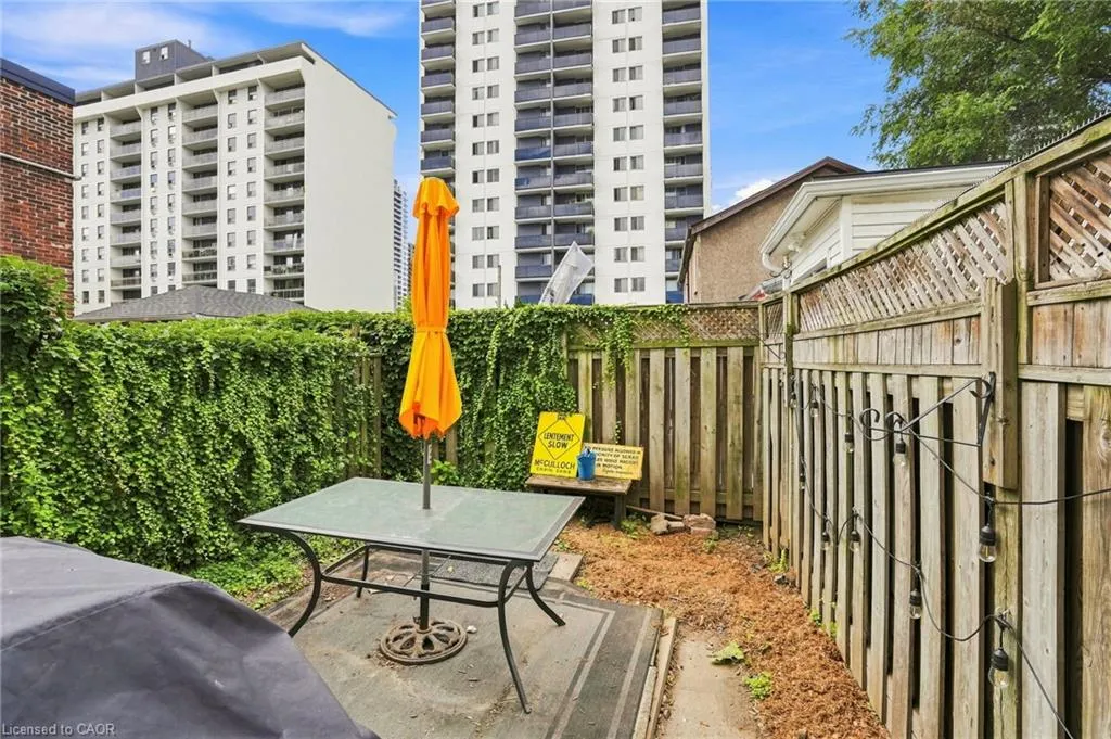83 Napier Street
