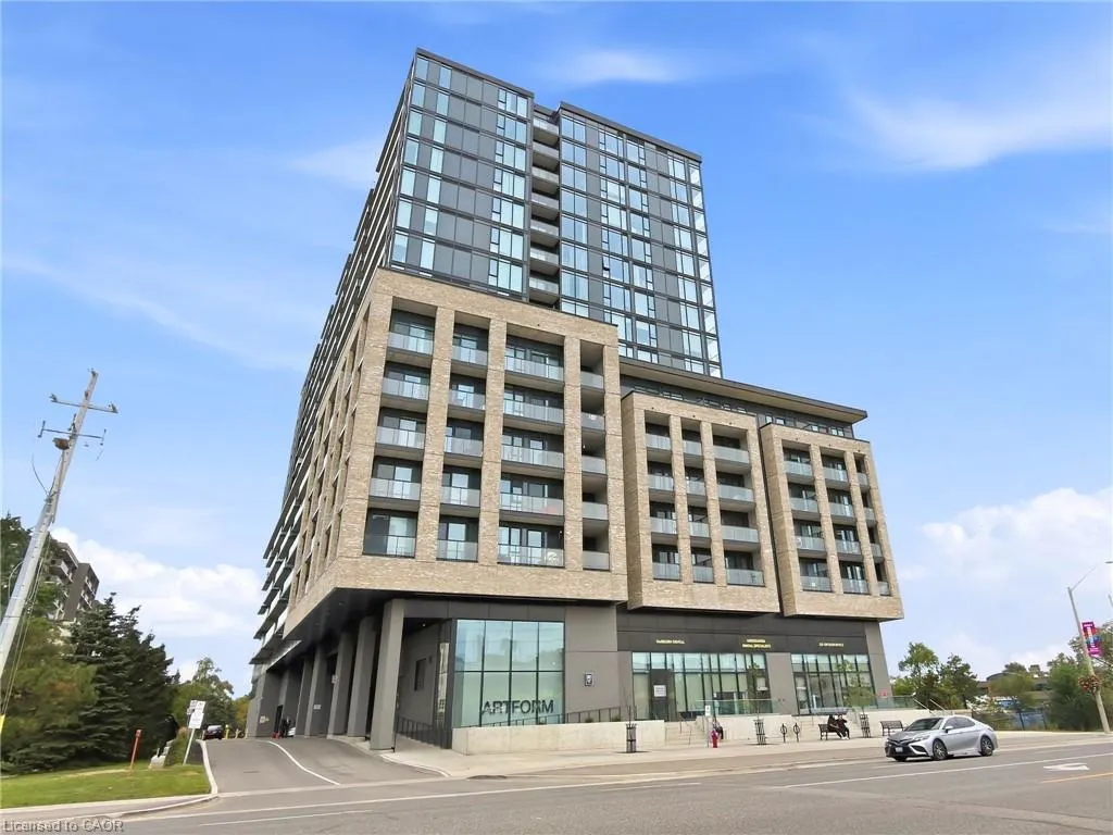 86 Dundas Street E #1101