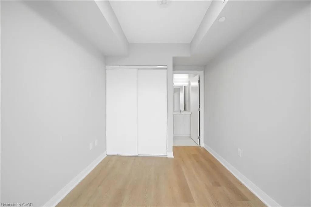 86 Dundas Street E #1101