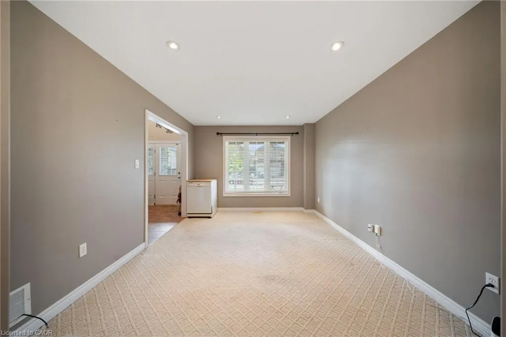 386 Old Mud Street
