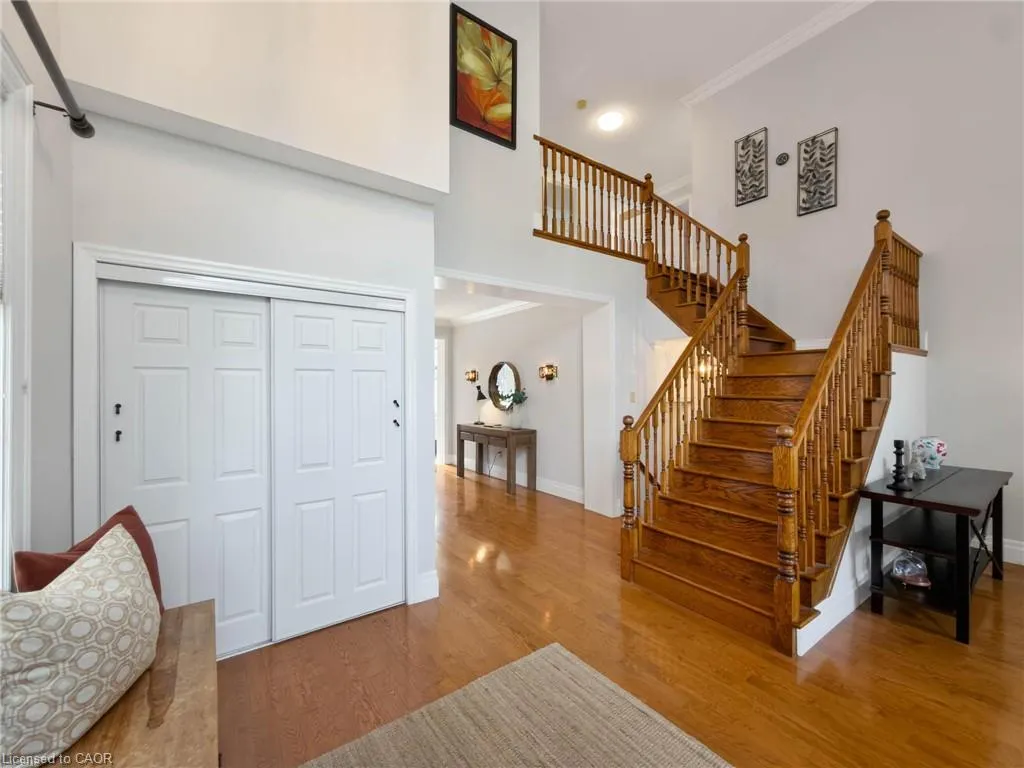 1396 Thorncrest Crescent
