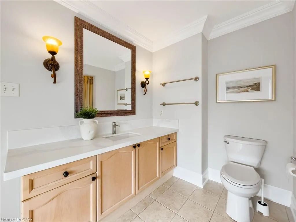 1396 Thorncrest Crescent