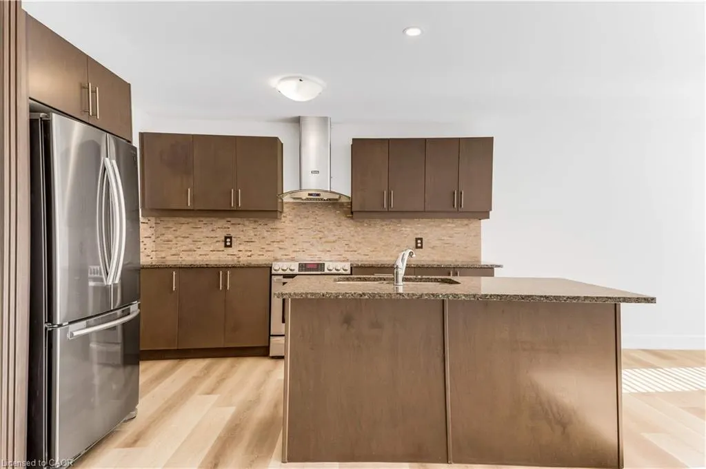 81 Woodedge Circle