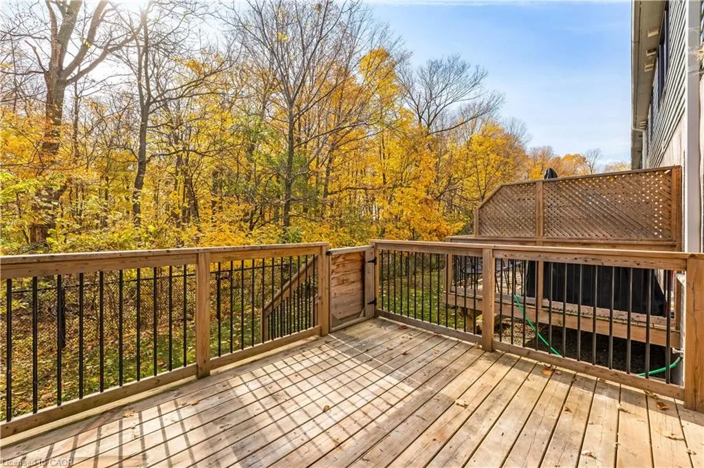 81 Woodedge Circle