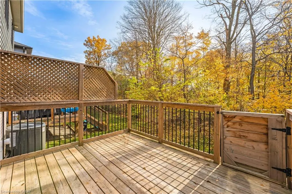 81 Woodedge Circle