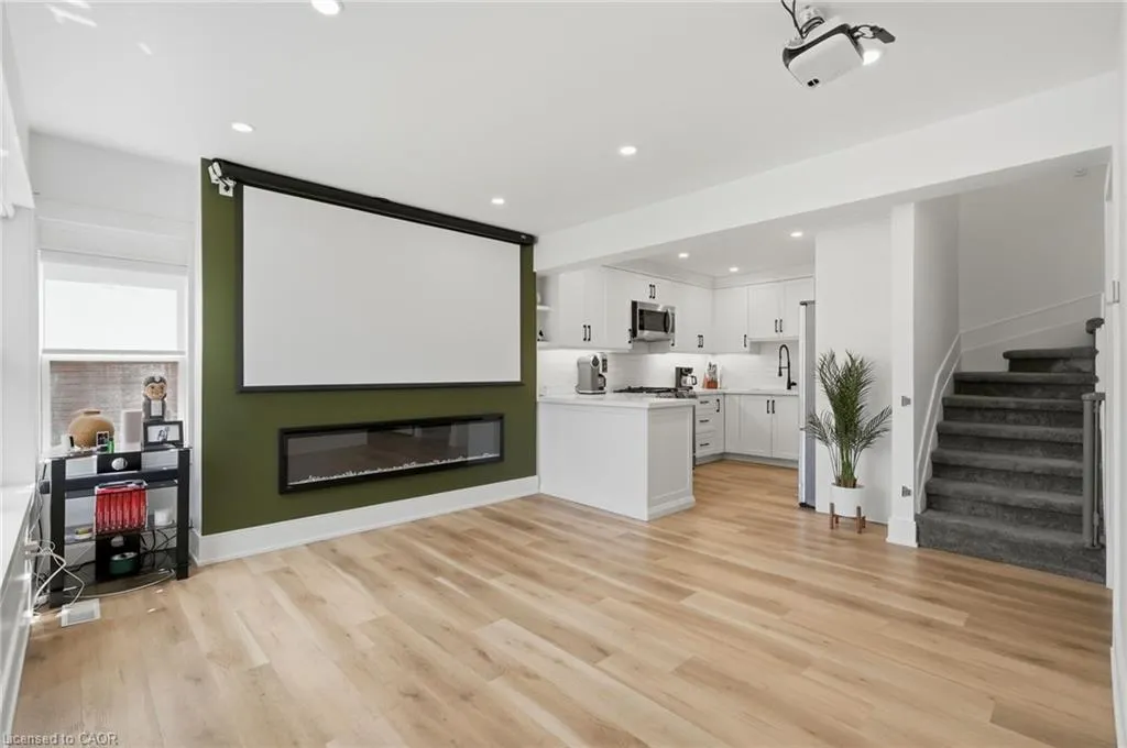 233 Gray Road #1