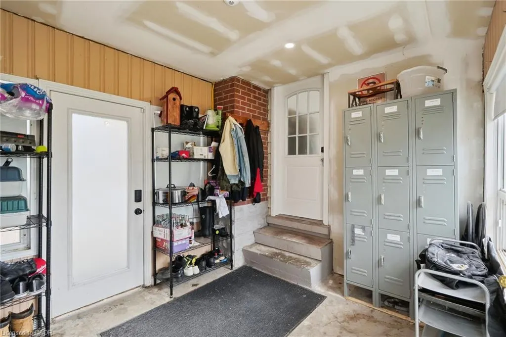 233 Gray Road #1