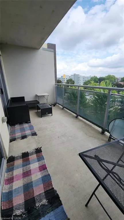 280 Lester Street #418