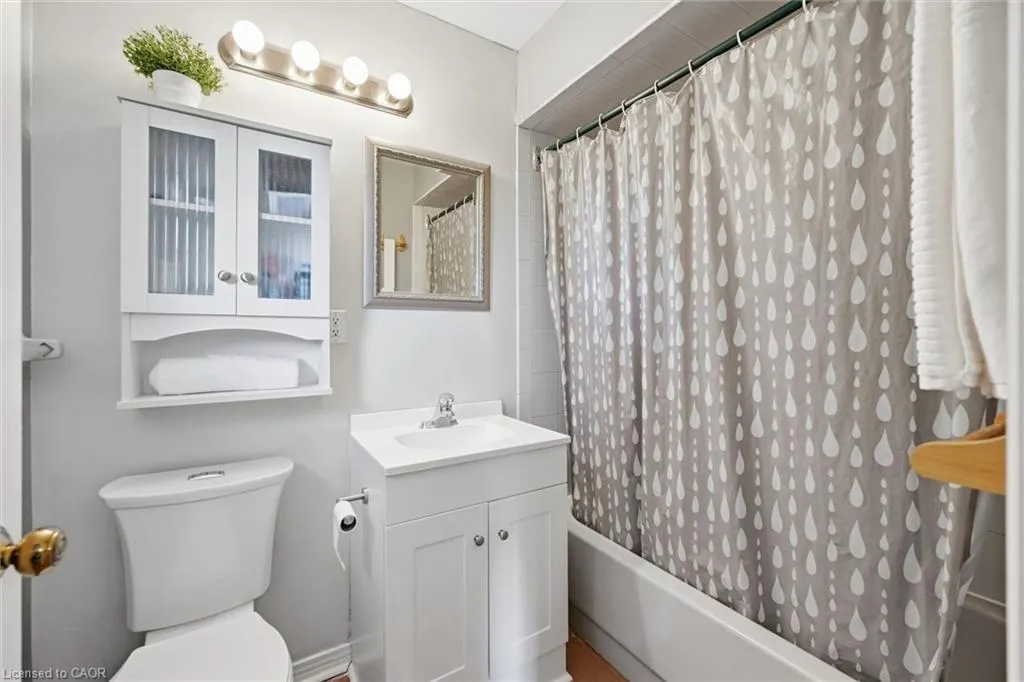 280 Limeridge Road E #14