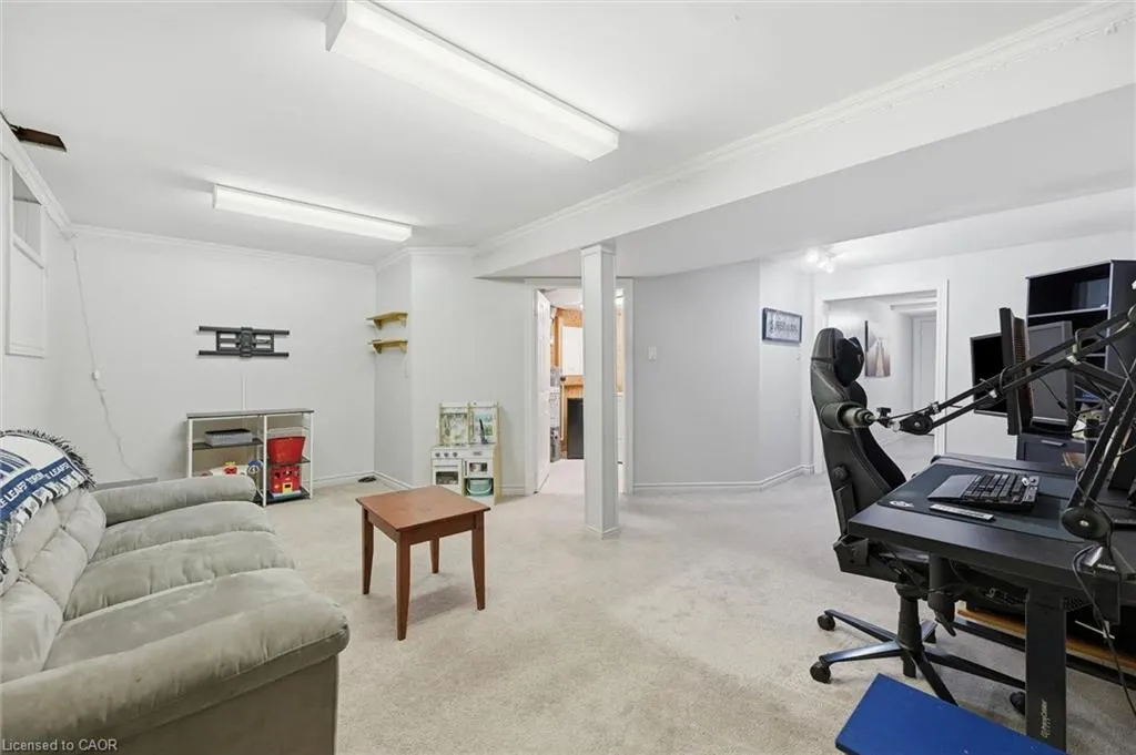 280 Limeridge Road E #14