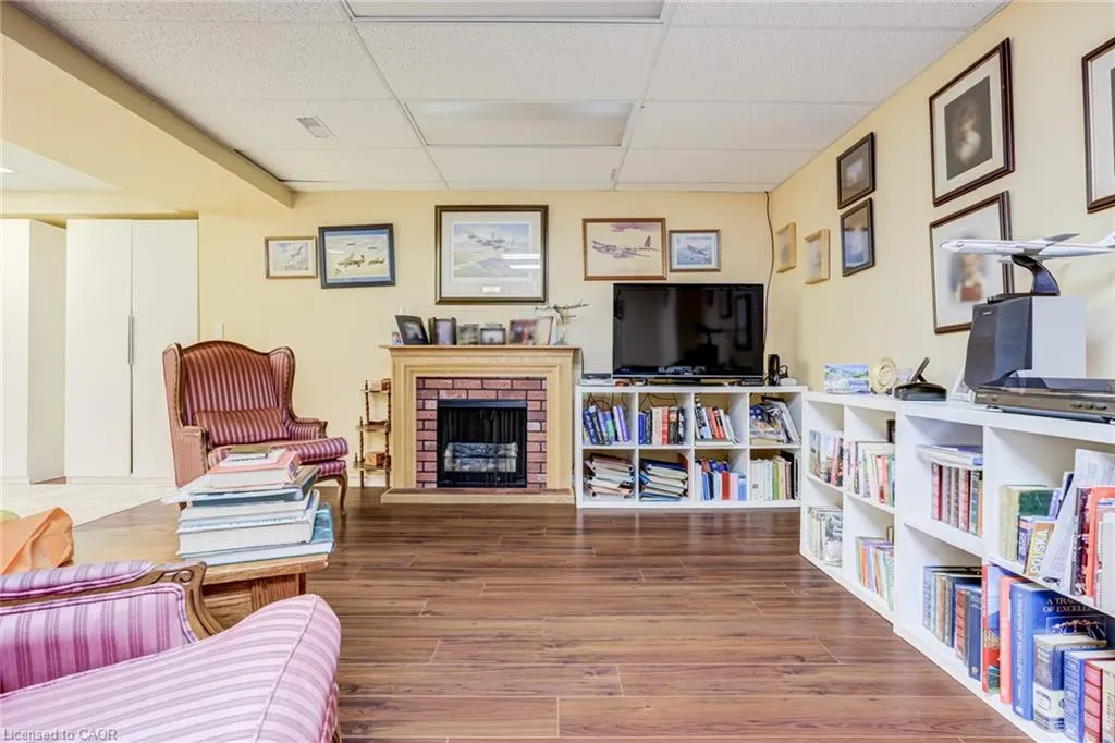 52 Pine Ridge Road