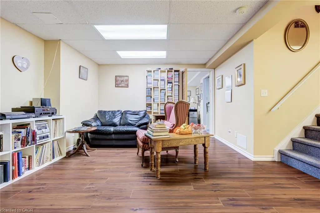 52 Pine Ridge Road