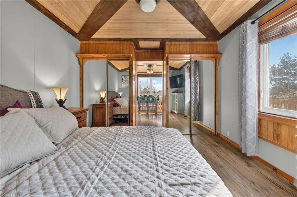 542 Haldimand Road 50
