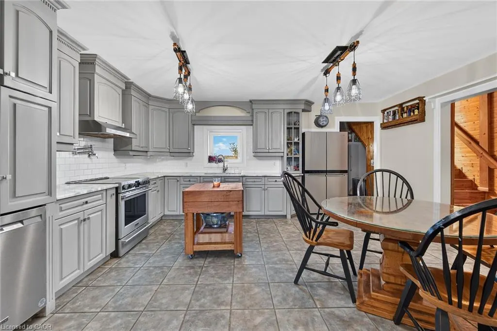 542 Haldimand Road 50