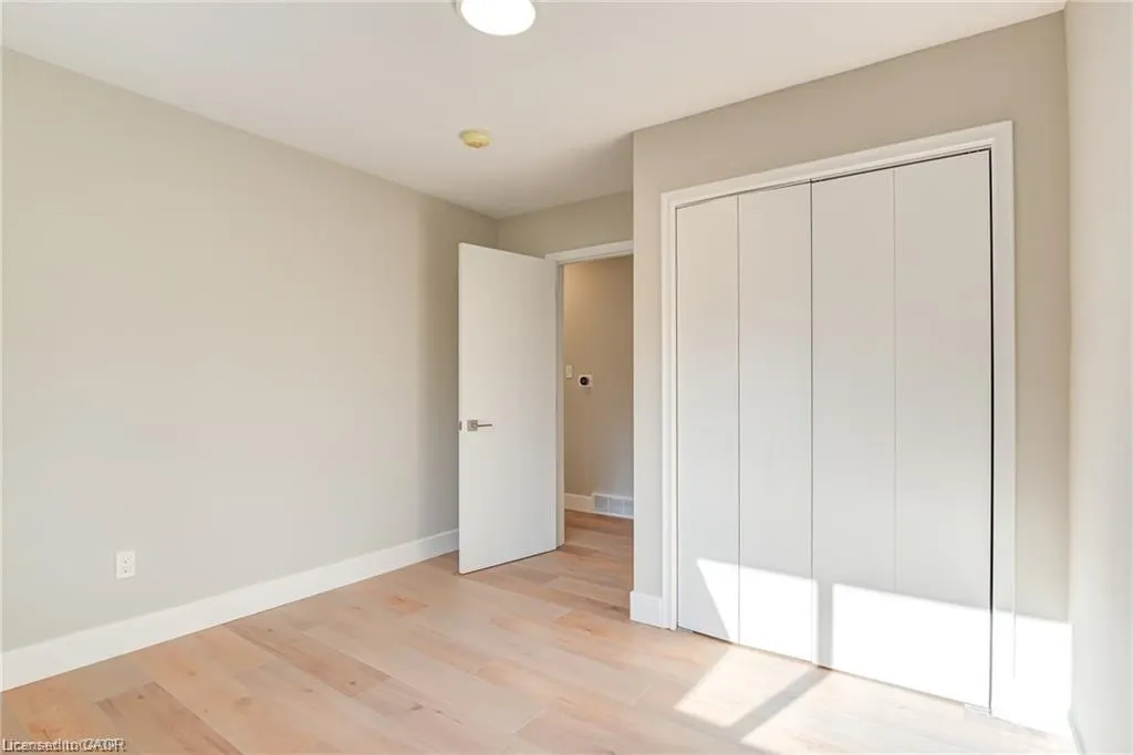 155 Doon Road #Upper