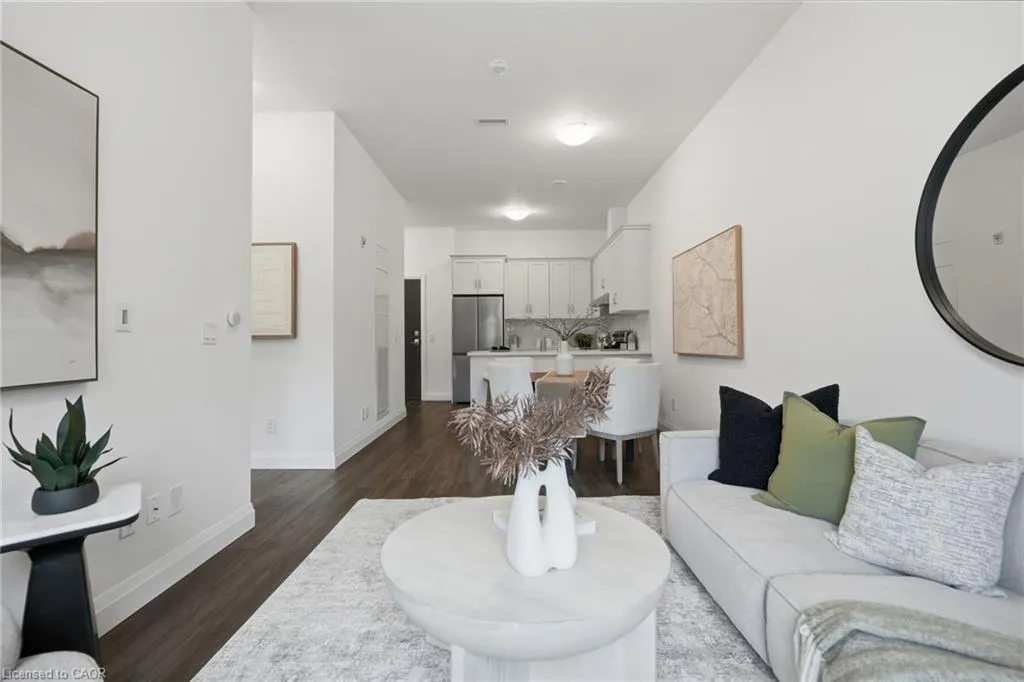 30 Hamilton Street S #101