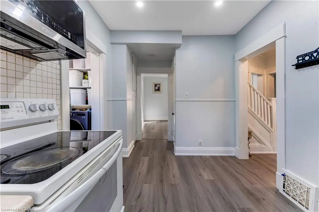 116 Victoria Avenue