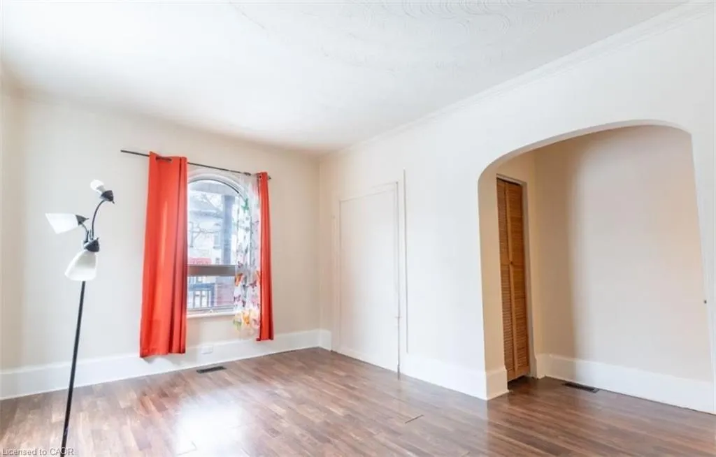 219 Erie Avenue #Main