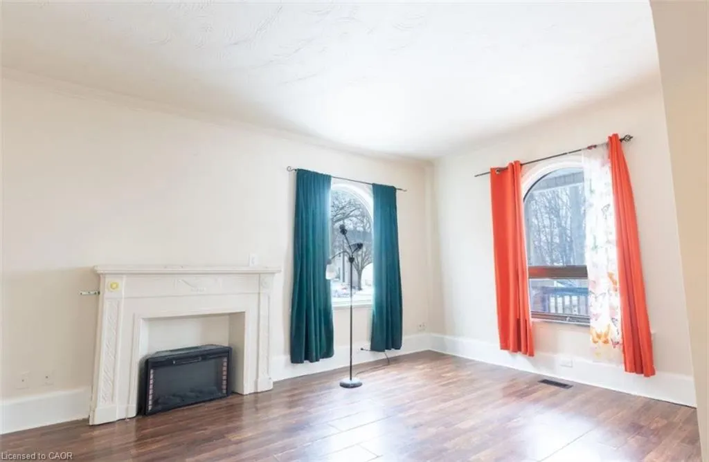 219 Erie Avenue #Main