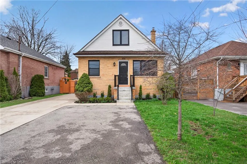 698 Upper Sherman Avenue #Lower