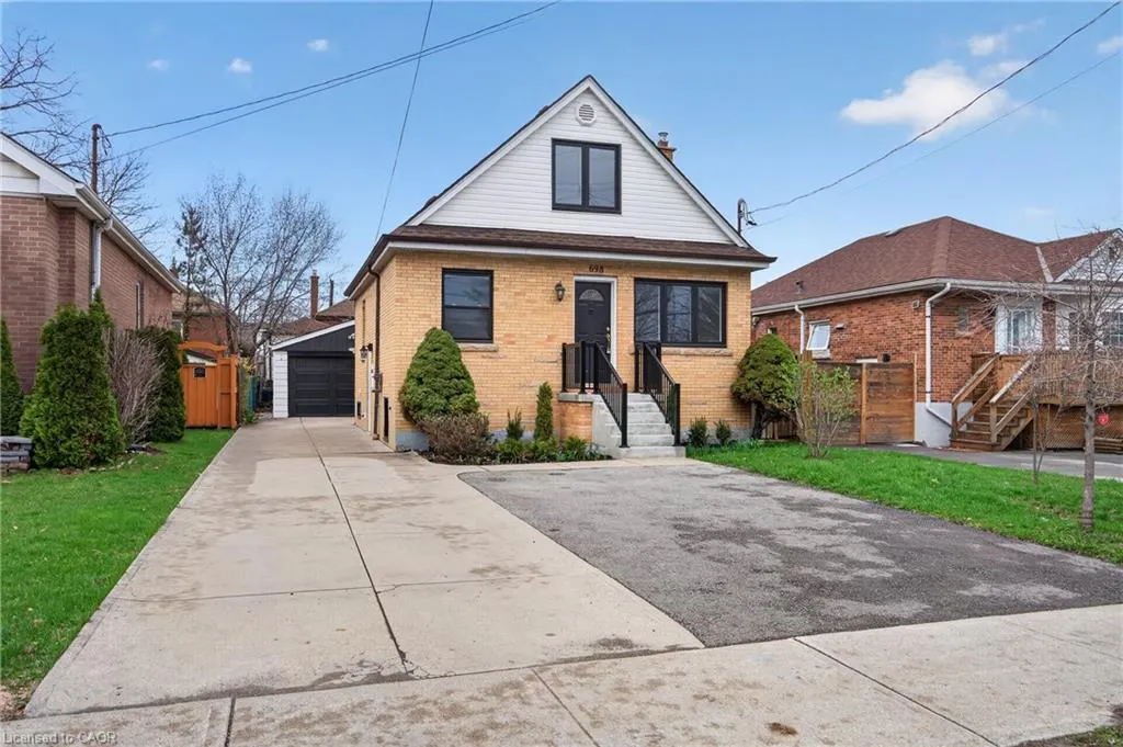 698 Upper Sherman Avenue #Lower
