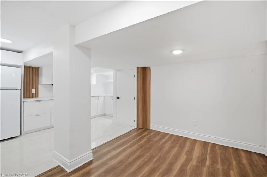 698 Upper Sherman Avenue #Lower