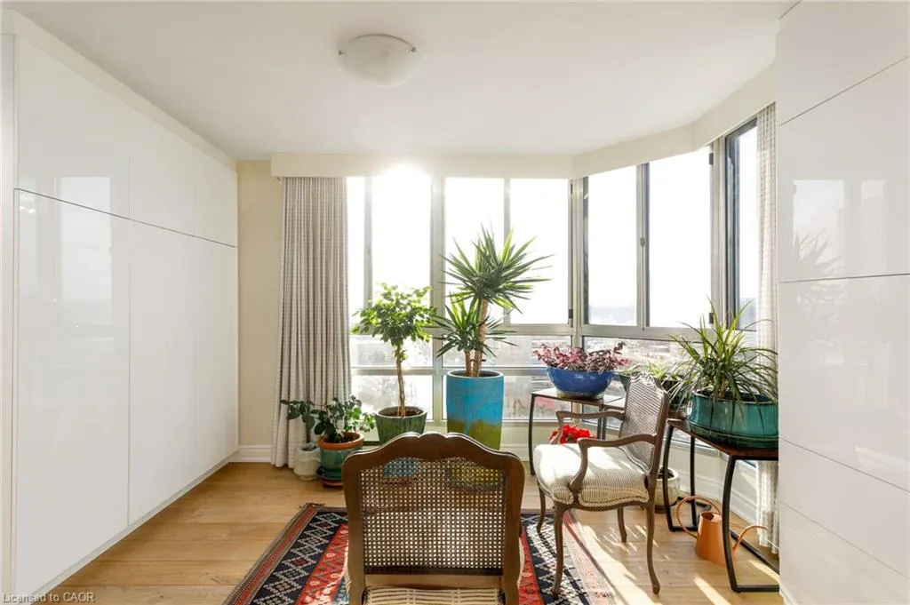 2180 Marine Drive #1401