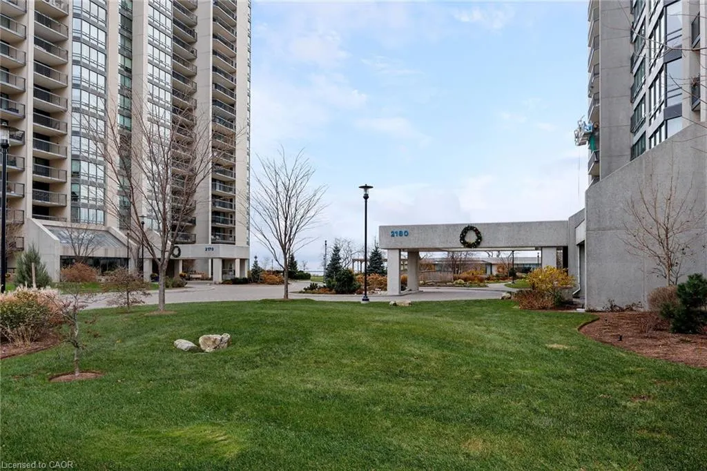 2180 Marine Drive #1401