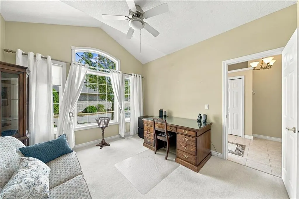 500 Lakeview Drive #9